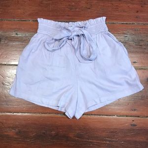 Hollister High-waisted Lilac Shorts (Never worn)